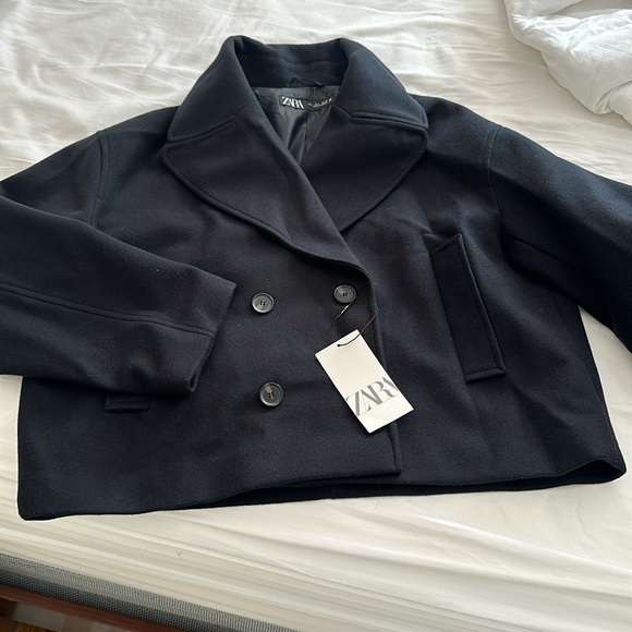 Zara soft double breasted soft cropped coat - Picture 3 of 4